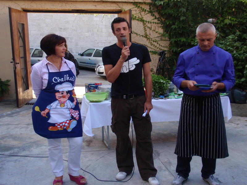 Kulinarsko natjecanje pod nazivom Kuvamo sipu za ekipu u Domu Sv. Frane Kulinarsko natjecanje pod nazivom Kuvamo sipu za ekipu u Domu Sv. Frane