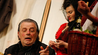 Zadarska Noć kazališta – “Teštament” (foto:Saša Čuka) Zadarska Noć kazališta – “Teštament” (foto:Saša Čuka)