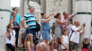 Split: Svakog dana car Dioklecijan i njegova supruga Priska pozdravljaju građane