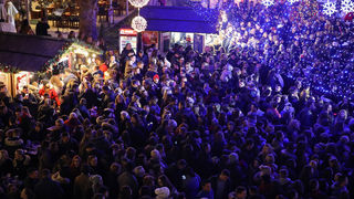 Pogled iz zraka: Svečano otvorenje manifestacije “Advent u Zadru”