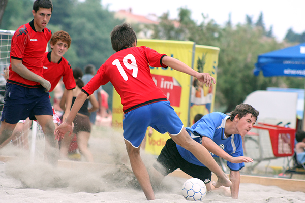 Turnir u nogometu na pijesku na Kolovarama (foto:Saša Čuka)
