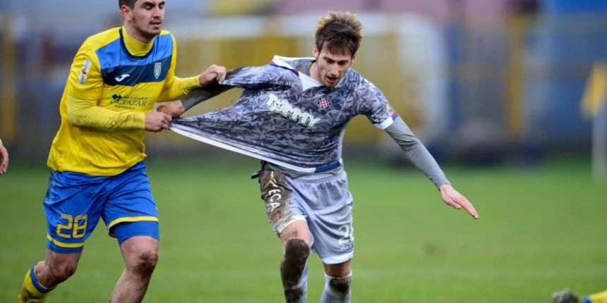 NK Inter Zapresic – HNK Hajduk. Marko Bencun, Tomislav Mazalovic . Photo: Marko Prpic/PIXSELL NK Inter Zapresic – HNK Hajduk. Marko Bencun, Tomislav Mazalovic . Photo: Marko Prpic/PIXSELL