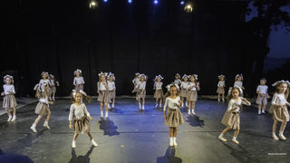 Gesta na Kapetanskom: Premijera predstave Pila naopako