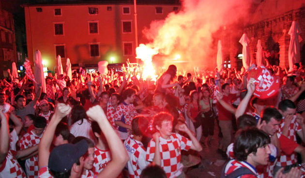 Zadarski navijaći (Hrvatska – Turska)