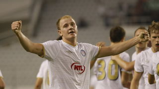 Split,190810.
Stadion Poljud.
Nogometna utakmica kvalifikacija za europsku ligu izmedju Hajduka i Unirea.
Na fotografiji: Senijad Ibricic slavi pogodak
Foto: Duje Klaric / CROPIX