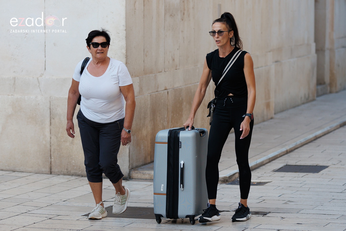 Večernji đir po gradu 3. listopada 2023. Večernji đir po gradu 3. listopada 2023.