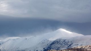 Opis 25.01.2014., Zadar – Nakon dugog perioda izuzetno toplog vremena, dugo (ne)ocekivani snijeg i bura ohladili su podrucje Zadarske zupanije. Photo: Filip Brala/PIXSELL Autor Filip Brala/PIXSELL KLJUČNE RIJEČI Zadar, bura, velebit, zima, snijeg, vri Opis 25.01.2014., Zadar – Nakon dugog perioda izuzetno toplog vremena, dugo (ne)ocekivani snijeg i bura ohladili su podrucje Zadarske zupanije. Photo: Filip Brala/PIXSELL Autor Filip Brala/PIXSELL KLJUČNE RIJEČI Zadar, bura, velebit, zima, snijeg, vri