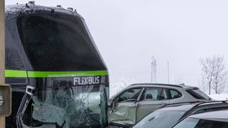 Lančani sudar autobusa i pet automobila kod Gospića