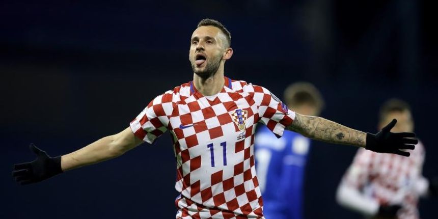 Image 379817 (auto) Image 379817 (auto)