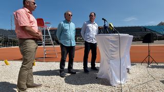 Pri kraju radovi na montažnim tribinama teniskog terena u SC Višnjik