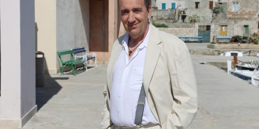 Mladen Grdović i Ivana Kovač u Prvić Šepurini snimili spot za pjesmu “Dva goluba”, Photo: Duško Jaramaz/PIXSELL Mladen Grdović i Ivana Kovač u Prvić Šepurini snimili spot za pjesmu “Dva goluba”, Photo: Duško Jaramaz/PIXSELL