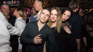 Ludnica u Saturnusu: Najbolji doček u svemiru i šire Ludnica u Saturnusu: Najbolji doček u svemiru i šire