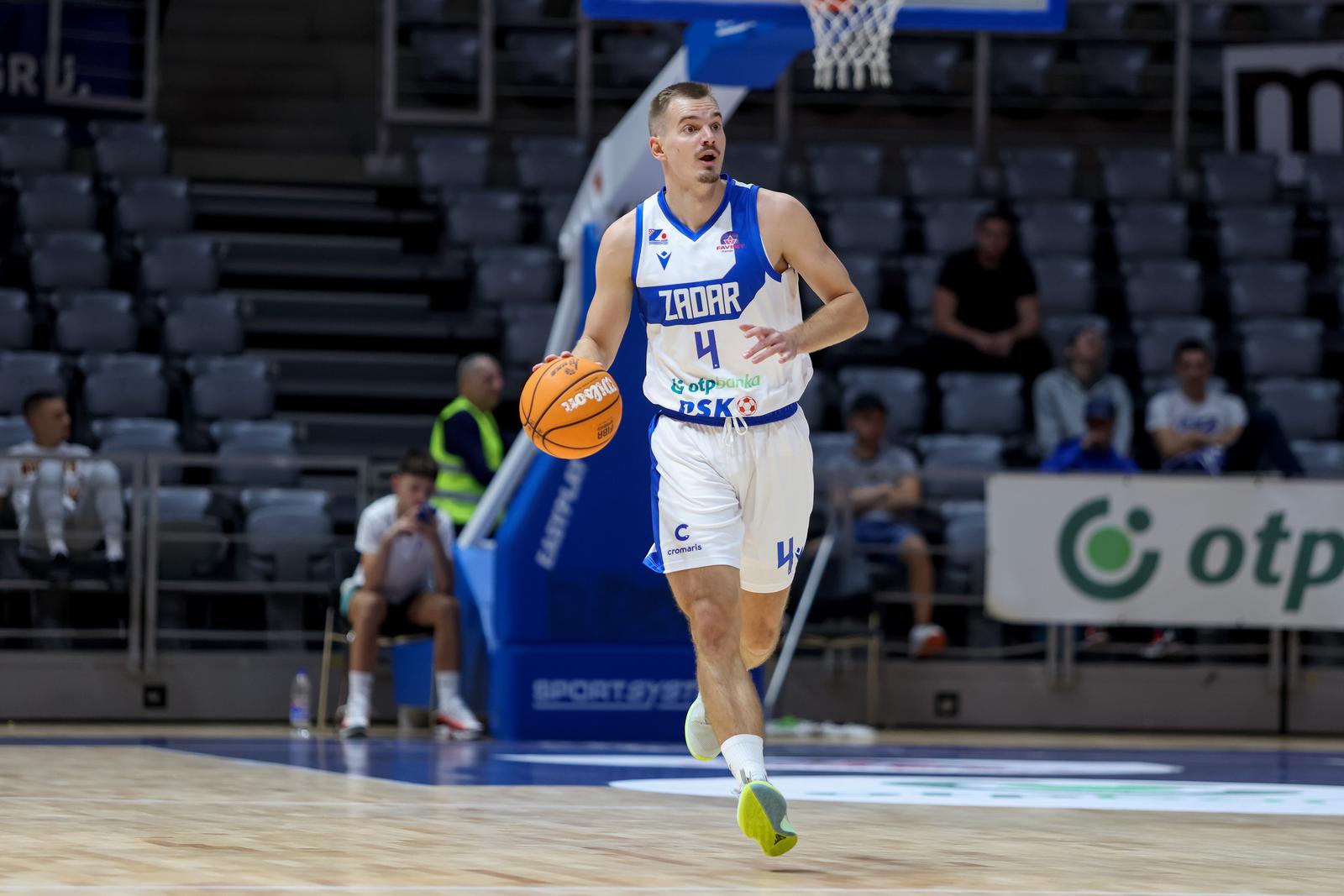 FavBet Premijer Liga, 7. kolo: KK Zadar – KK Dubrovnik 90-79, Mate Kalajžić