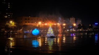 Zadrani oduševljeni hologramskim božićnim drvcem