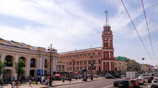 Đir po čudesno lijepom St. Petersburgu Đir po čudesno lijepom St. Petersburgu