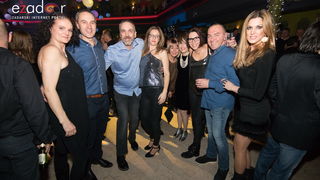 Ludnica u Saturnusu: Najbolji doček u svemiru i šire Ludnica u Saturnusu: Najbolji doček u svemiru i šire