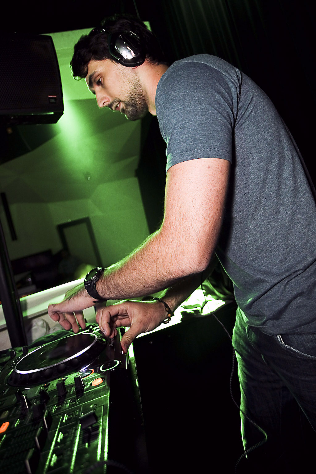 Subota u zagrebačkom Aquariusu protekla je u zagrijavanju za Moonsplash festival koji će se u zrćanskom Aquariusu održati od 11. do 13. kolovoza. Na Moonsplashu će nastupiti planetarne zvijezde elektroničke glazbe: Benny Benassi, Merk & Kremont, Dimitri V Subota u zagrebačkom Aquariusu protekla je u zagrijavanju za Moonsplash festival koji će se u zrćanskom Aquariusu održati od 11. do 13. kolovoza. Na Moonsplashu će nastupiti planetarne zvijezde elektroničke glazbe: Benny Benassi, Merk & Kremont, Dimitri V