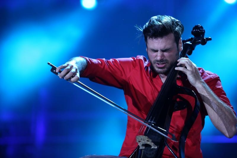 Zagreb Classic: Rođendanski koncert 2Cellos, Zucchera i Olivera na Tomislavcu. Photo: Anto Magzan/PIXSELL Zagreb Classic: Rođendanski koncert 2Cellos, Zucchera i Olivera na Tomislavcu. Photo: Anto Magzan/PIXSELL