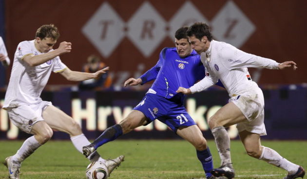 Zagreb, 190311. Stadion u Maksimiru. 22. kolo. prve Hrvatske nogometne lige. Utakmica Dinamo – Hajduk. Na slici: Fatos Beqiraj u akciji. Foto: Goran Mehkek / Cropix