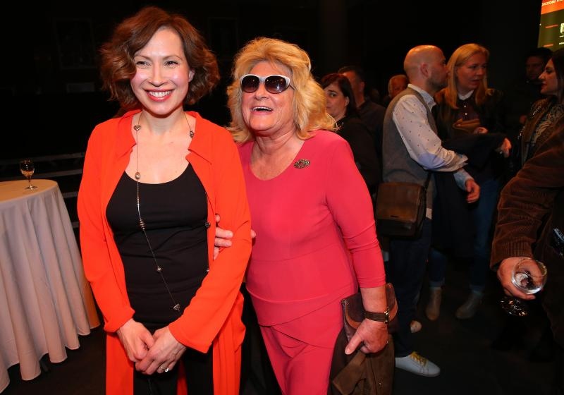 Domjenak nakon predstave “Nevidljivi”