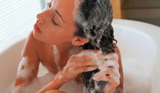 Šamponiranje, pranje kose, foto: magazin.net.hr/Thinkstock