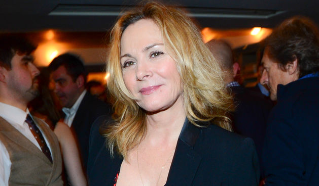 Kim Cattrall (61) ispričala je nedavno da je razmišljala o majčinstvu kada se udala za trećeg supruga 1998. godine. Međutim, odustala je od toga zbog snimanja serije ‘Seks i grad’ koja je na ljeto te godine počela s prikazivanjem. “Mislim da imam taj majč