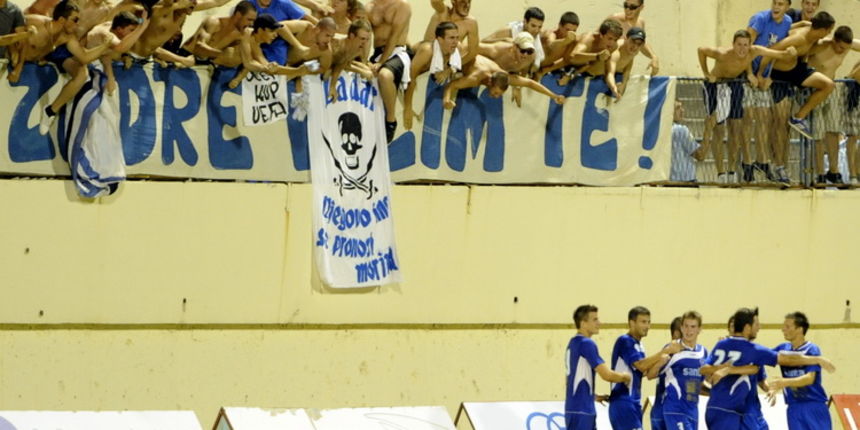 Sibenik, 200811. Susret 5. kola 1. HNL izmedju Sibenika i Zadra. Na slici: slavlje igraca Zadra nakon postignutog vodeceg pogotka. Foto: Paun Paunovic  / CROPIX