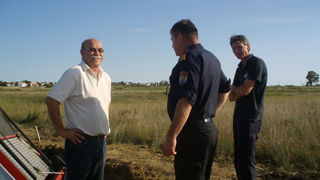 Sabunike: Vatrogasno vozilo u jami