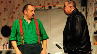 Zadar, 4.12.2012. snimio: Nenad Marčev
Zagrebačko gradsko kazalište Komedija
Paul Pörtner
Čisto ludilo
redateljica: Nina Kleflin
igraju: Vid Balog, Nina Kaić Madić,
Igor Mešin, Damir Lončar, Saša Buneta,
Jasna Palić Picukarić
Velika dv Zadar, 4.12.2012. snimio: Nenad Marčev
Zagrebačko gradsko kazalište Komedija
Paul Pörtner
Čisto ludilo
redateljica: Nina Kleflin
igraju: Vid Balog, Nina Kaić Madić,
Igor Mešin, Damir Lončar, Saša Buneta,
Jasna Palić Picukarić
Velika dv