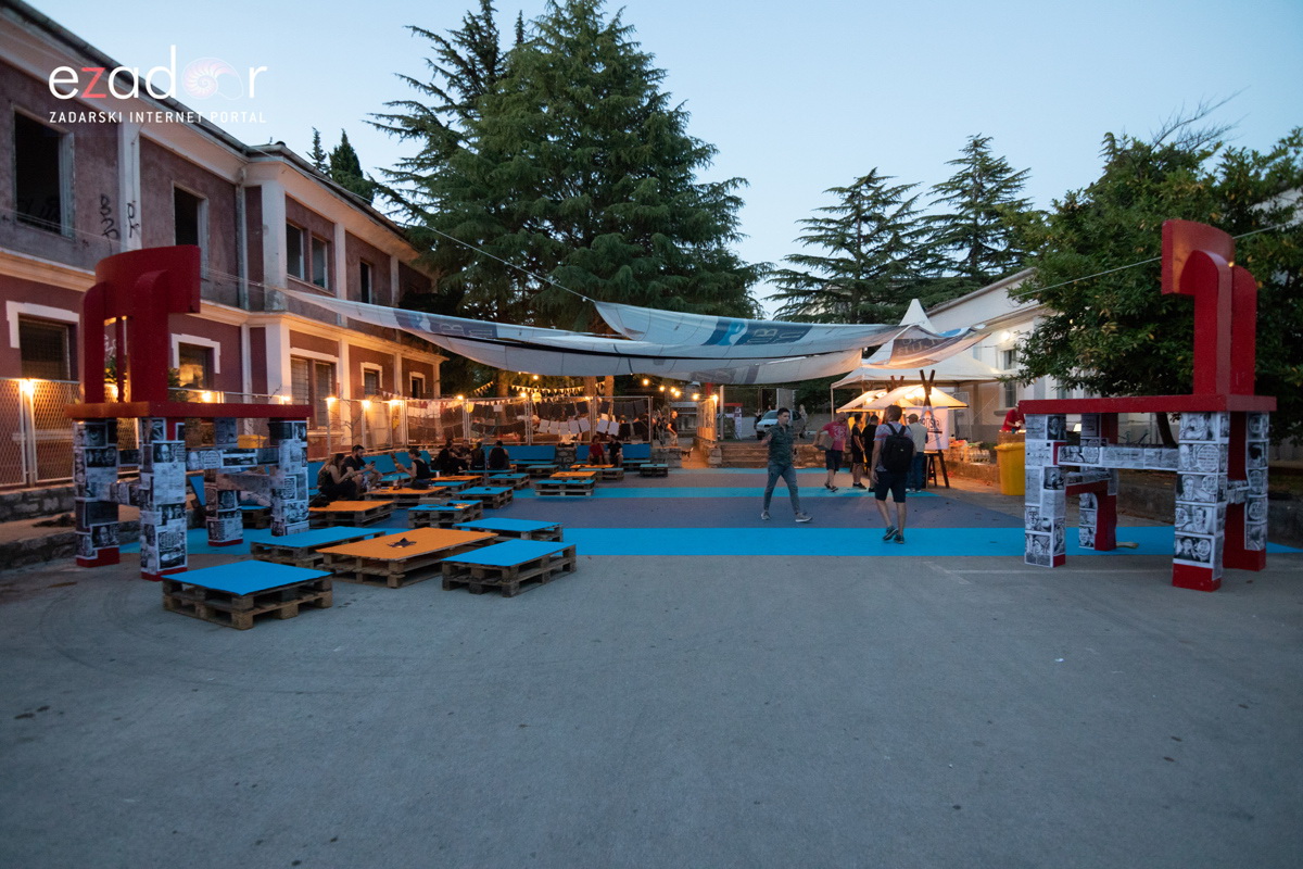 KvartArt 2018.: Art buvljak & koncert Nipplepeoplea