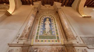 Katedrala sv. Stosije. Danasnja katedrala je trobrodna romanicka gradjevina, ujedno i najveca crkva u Dalmaciji. Unutrasnjost katedrale je monumentalna. Photo: Dino Stanin/PIXSELL