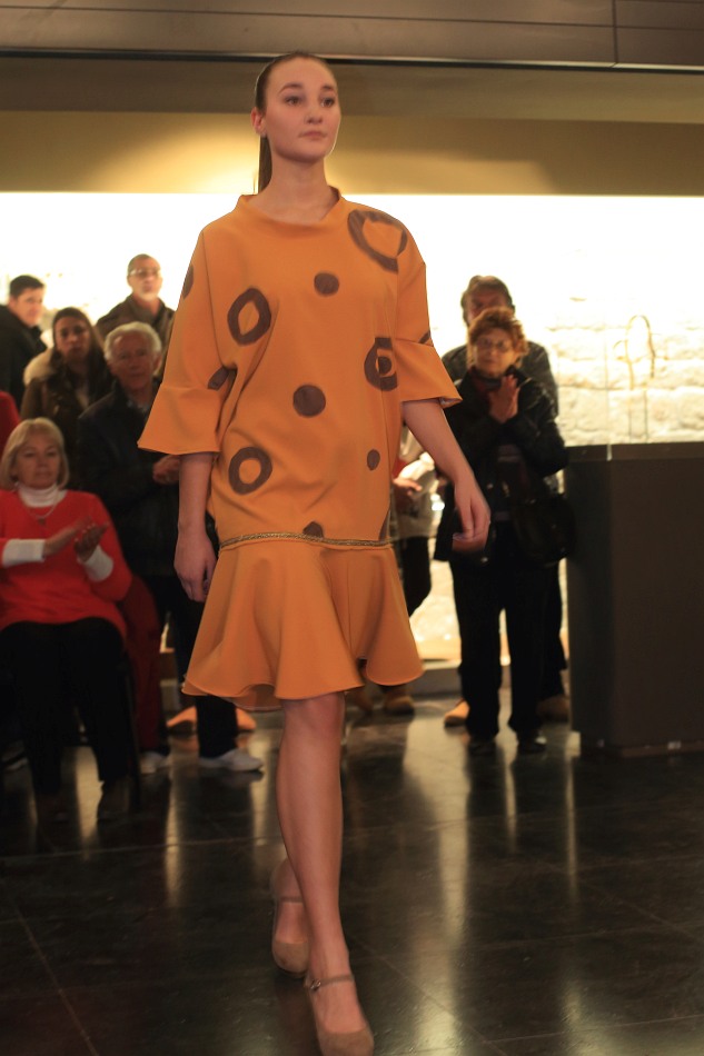 Šibenska Noć Muzeja:Povijest pretočena u originalne modne kreacije Karmen Herceg Šibenska Noć Muzeja:Povijest pretočena u originalne modne kreacije Karmen Herceg