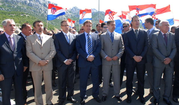 Zadar, 300509.
Danas je na odmoristu Marune odrzana svecanost otvaranja tunela Mala Kapela  i Sv.Rok. Svecanosti su prisustvovali: Stipe Zrilic, Mario Lovricevic, Jurica Prskalo, Bozidar Kalmeta, Darko Milinovic, Zdravko Livakovic, Zvonimir Vrancic.
Foto