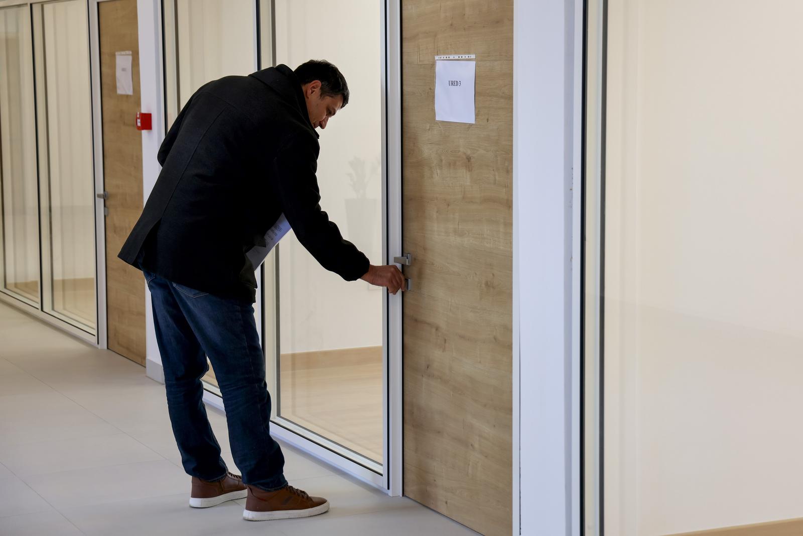 Uručenje ugovora udrugama i organizacijama @ Centar za mlade