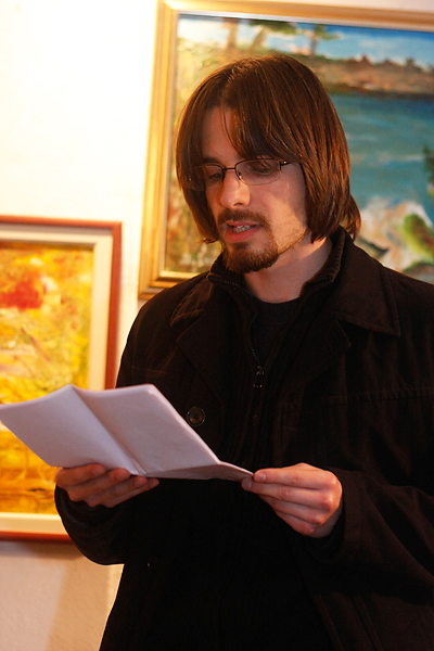 Roman Simić kod “ZaPis”-a u atelieru “Benini” Roman Simić kod “ZaPis”-a u atelieru “Benini”