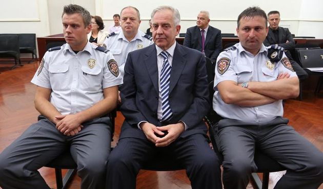 02.09.2013., Zagreb – Na Zupanijskom sudu nastavlja se sudjenje Ivi Sanaderu u aferi Fimi Media. Photo: Igor Kralj/PIXSELL Autor  Igor Kralj/PIXSELL KLJUČNE RIJEČI  Ivo Sanader, nastavak, Fimi media, Zupanijski sud, sud, sudjenje