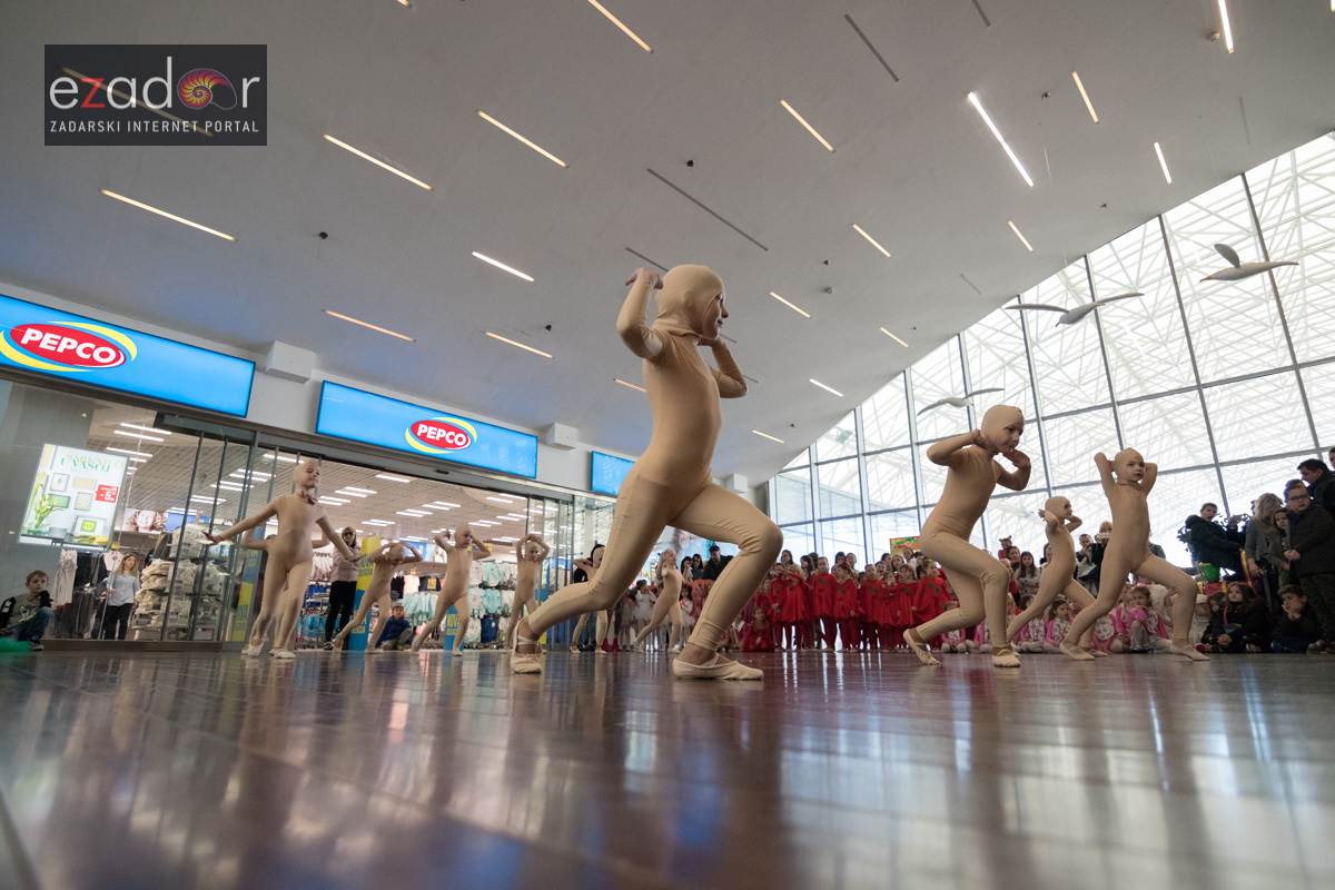 Plesni karneval u City Galleriji Plesni karneval u City Galleriji