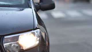 Od danas obvezna svjetla na automobilima u cestovnom prometu