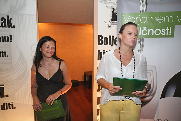 Degustacija vina mariborske vinarije Vinag u Restoran Baru Atrij Degustacija vina mariborske vinarije Vinag u Restoran Baru Atrij