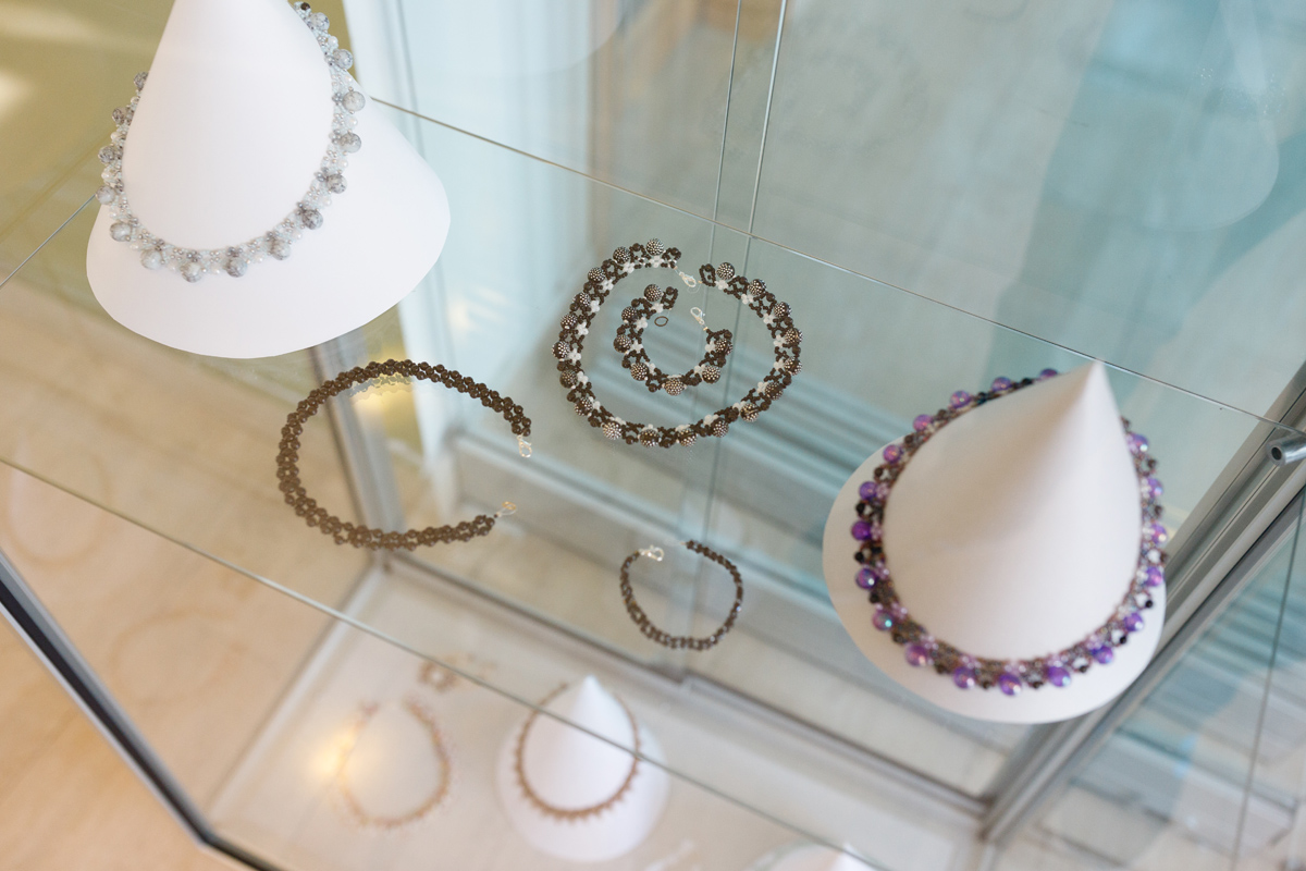 Handmade with love: Irina Karuza predstavlja ručno izrađen nakit