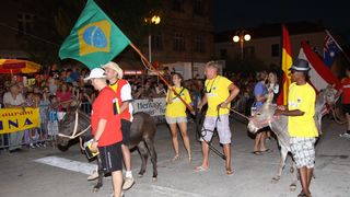 Tisno: 6. Međunarona “Trka tovarov”, Foto: Edin Kadić Tisno: 6. Međunarona “Trka tovarov”, Foto: Edin Kadić