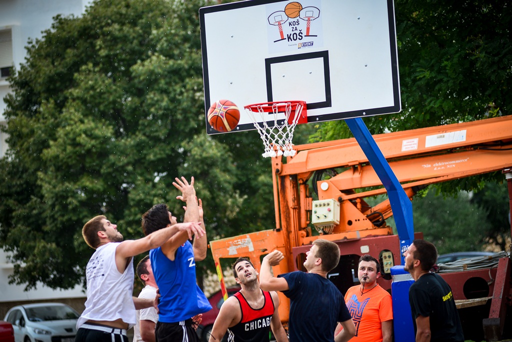 Projekt Koš za koš: Bili brig osvojio turnir i obnovu kvartovskog igrališta. Foto: Iva Perinčić Projekt Koš za koš: Bili brig osvojio turnir i obnovu kvartovskog igrališta. Foto: Iva Perinčić