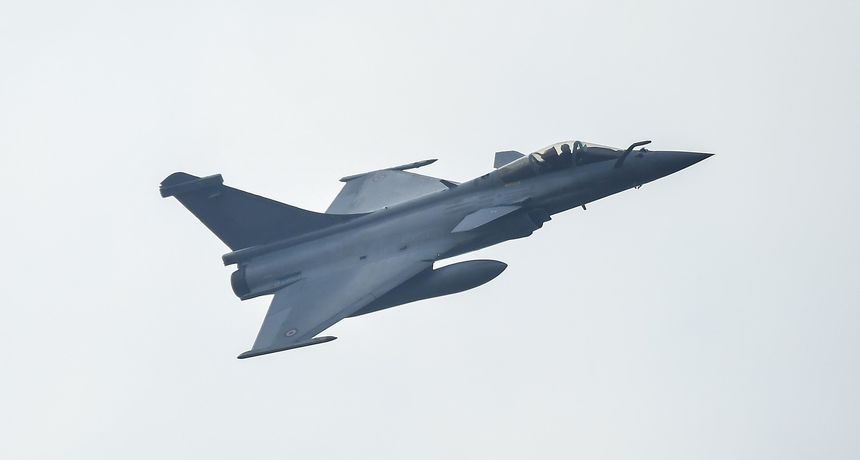 Francuski borbeni avion Rafale Francuski borbeni avion Rafale