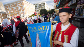 Sajam “Eko etno” najavljen svečanom povorkom (foto:Saša Čuka) Sajam “Eko etno” najavljen svečanom povorkom (foto:Saša Čuka)