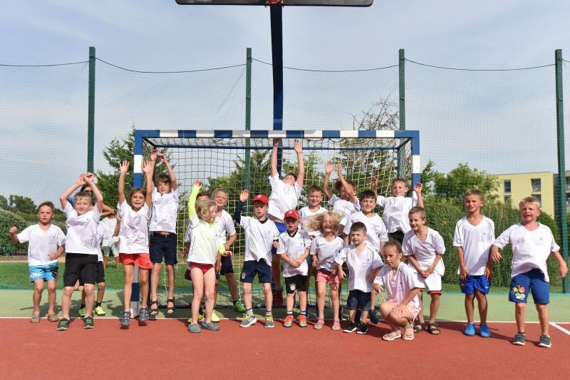 Nogometna zvijezda Lothar Matthaus na Punta Skali učio djecu nogometu