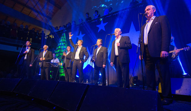 Božićni koncert Tomislava Bralića i klape Intrade u zadarskom klubu Arsenal 25. prosinca 2016.