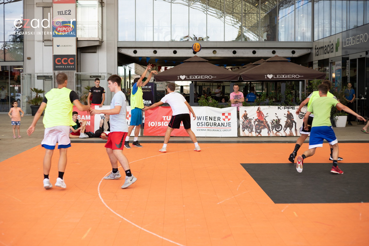 3×3 Basket Tour @ City Galleria