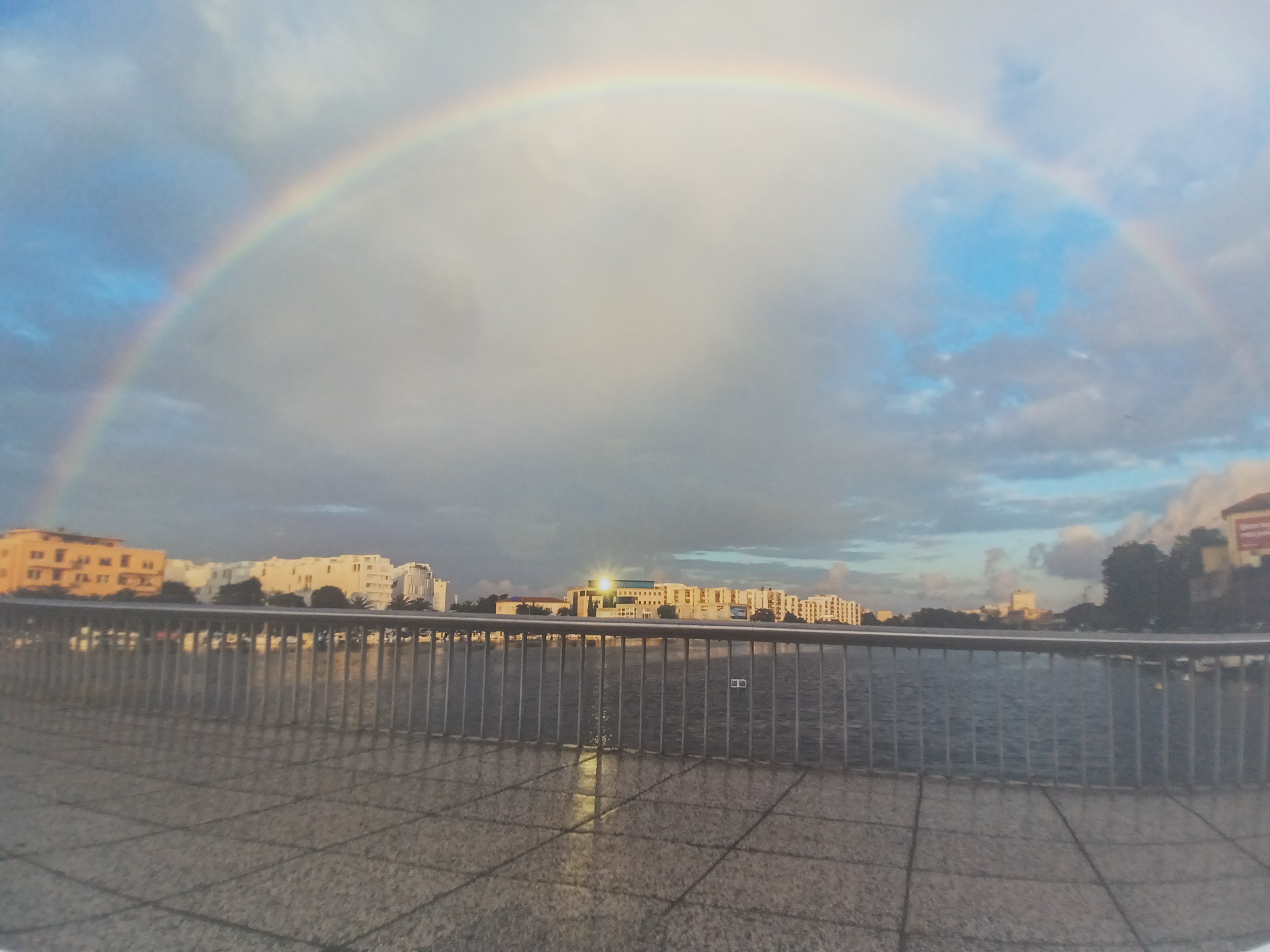 Izložba fotografija posvećenih zadarskom mostu u atriju palače Cedulin