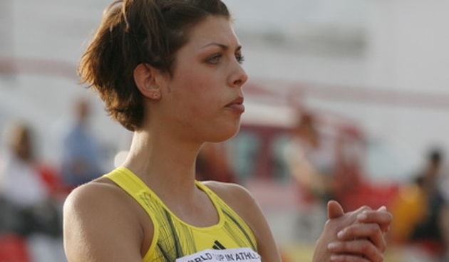 Split,160509. 
Stadion Park mladezi u Splitu.
Na atletskom mitingu Split 2009 Blanka Vlasic skocila rekord mitinga 2,04 m.
Na fotografiji: Koncentracija za skok.
Foto:  Vladimir Dugandzic / CROPIX