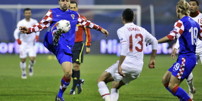 Zagreb, 151111. Stadion Maksimir. Uzvratna utakmica dodatnih kvalifikacija za odlazak na EURO 2012. u Ukrajini i Poljskoj, izmedju Hrvatske i Turske.Na slici: Gordon Schildenfeld.Foto: Boris Kovacev / CROPIX Zagreb, 151111. Stadion Maksimir. Uzvratna utakmica dodatnih kvalifikacija za odlazak na EURO 2012. u Ukrajini i Poljskoj, izmedju Hrvatske i Turske.Na slici: Gordon Schildenfeld.Foto: Boris Kovacev / CROPIX